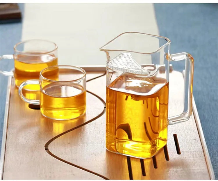 Square Tea Pitcher with Filter Holes, Borosilicate Glass, Crystal Clear Cup, Chinese Tea Divider, Creative Teacup, Teaware