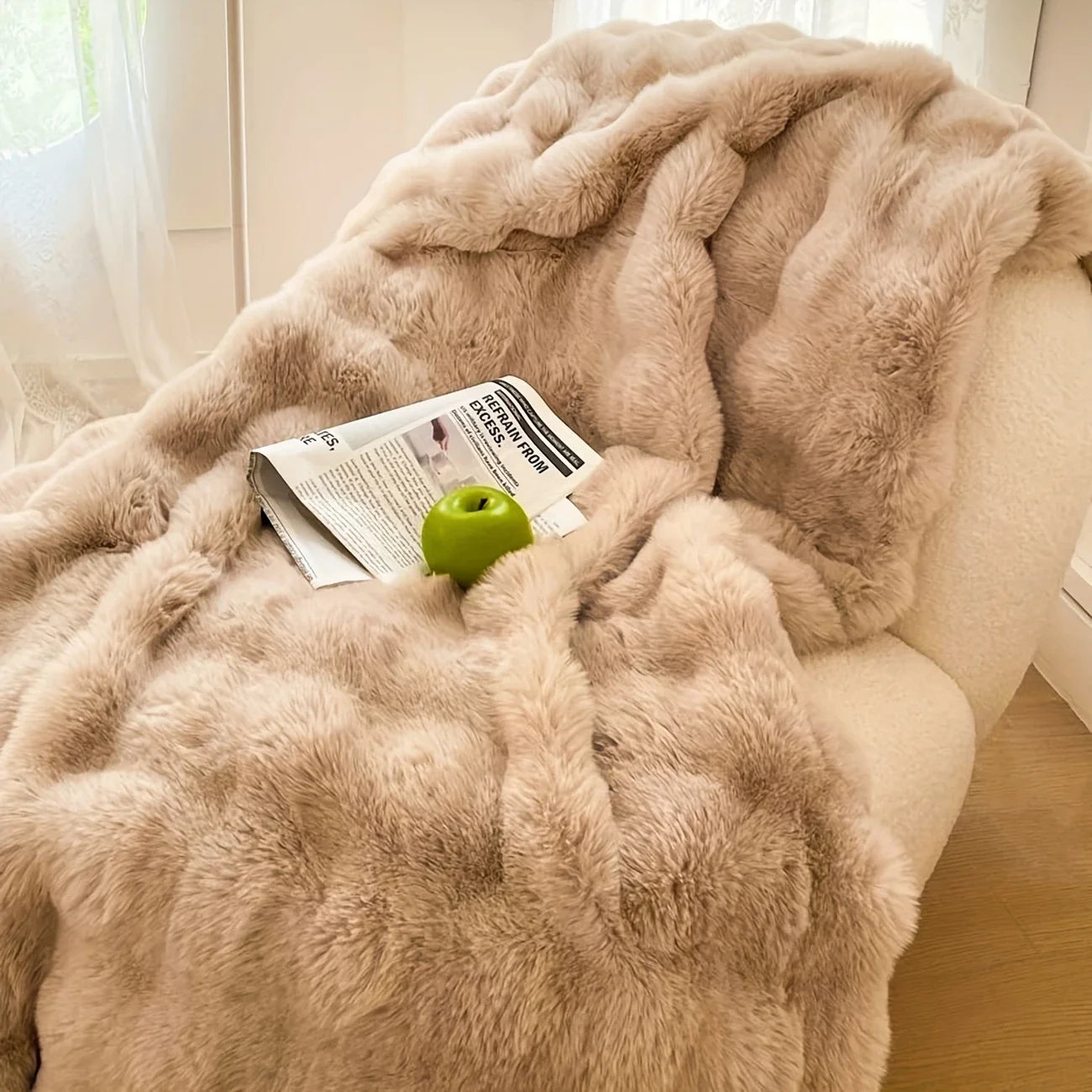 [Cozy|Faux Rabbit] Soft, Warm, 1pc Cozy Faux Rabbit Fleece Blanket