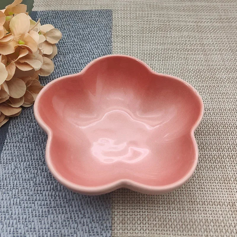 5'' Elevated Flower Design Ceramic