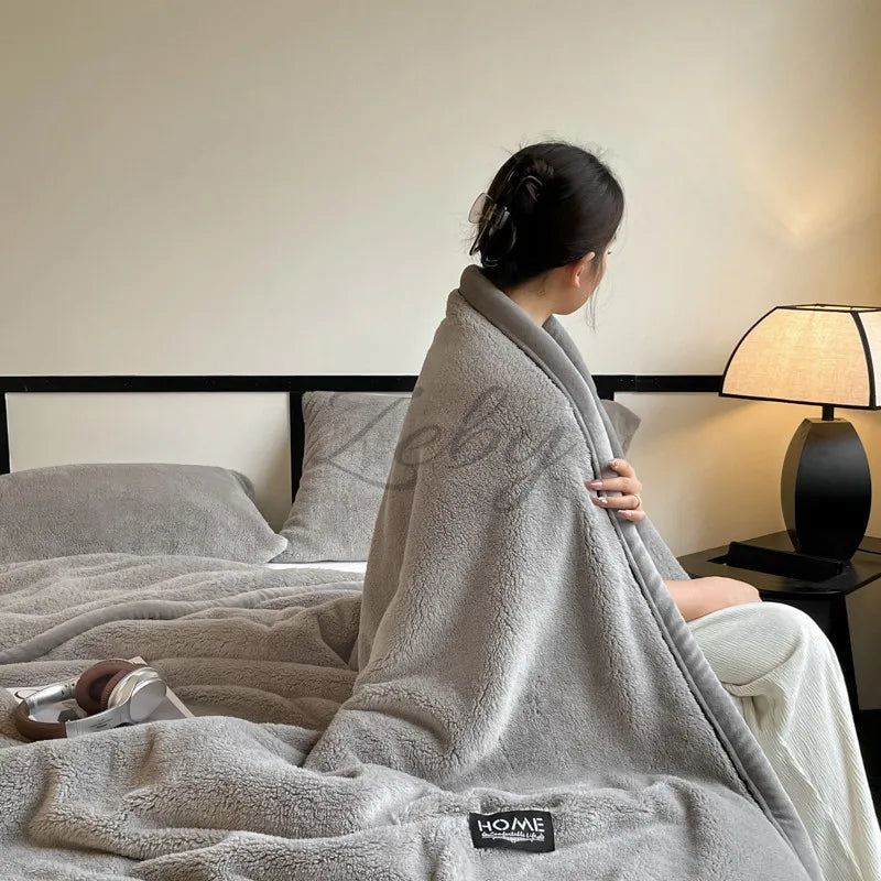 New s Fleece Spring Autumn Warmth Blankets Soft Fluffy Keep Warm Sofa Blankets
