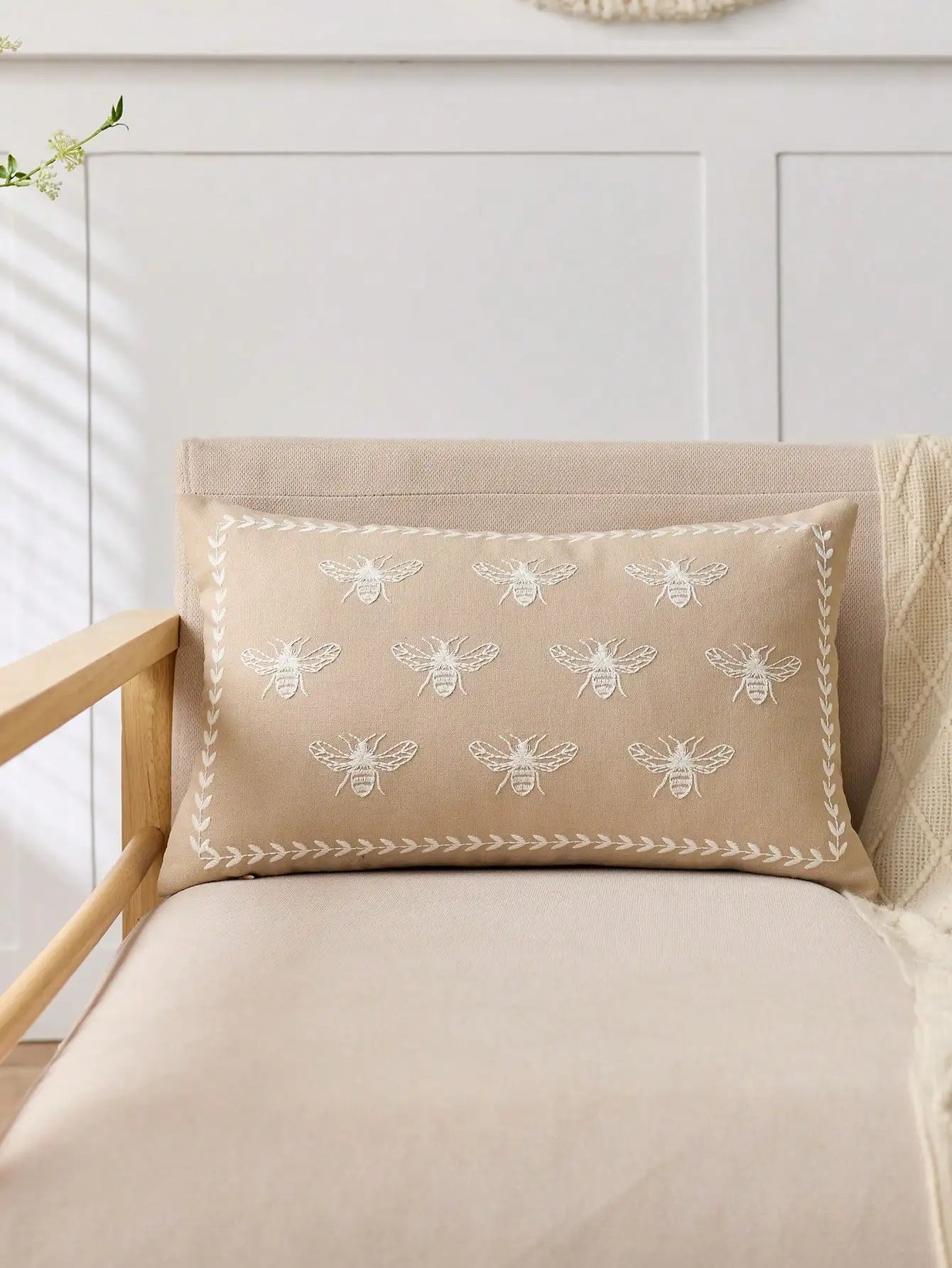Beige Embroidered Bee Pillow Cover 1pc Indoor