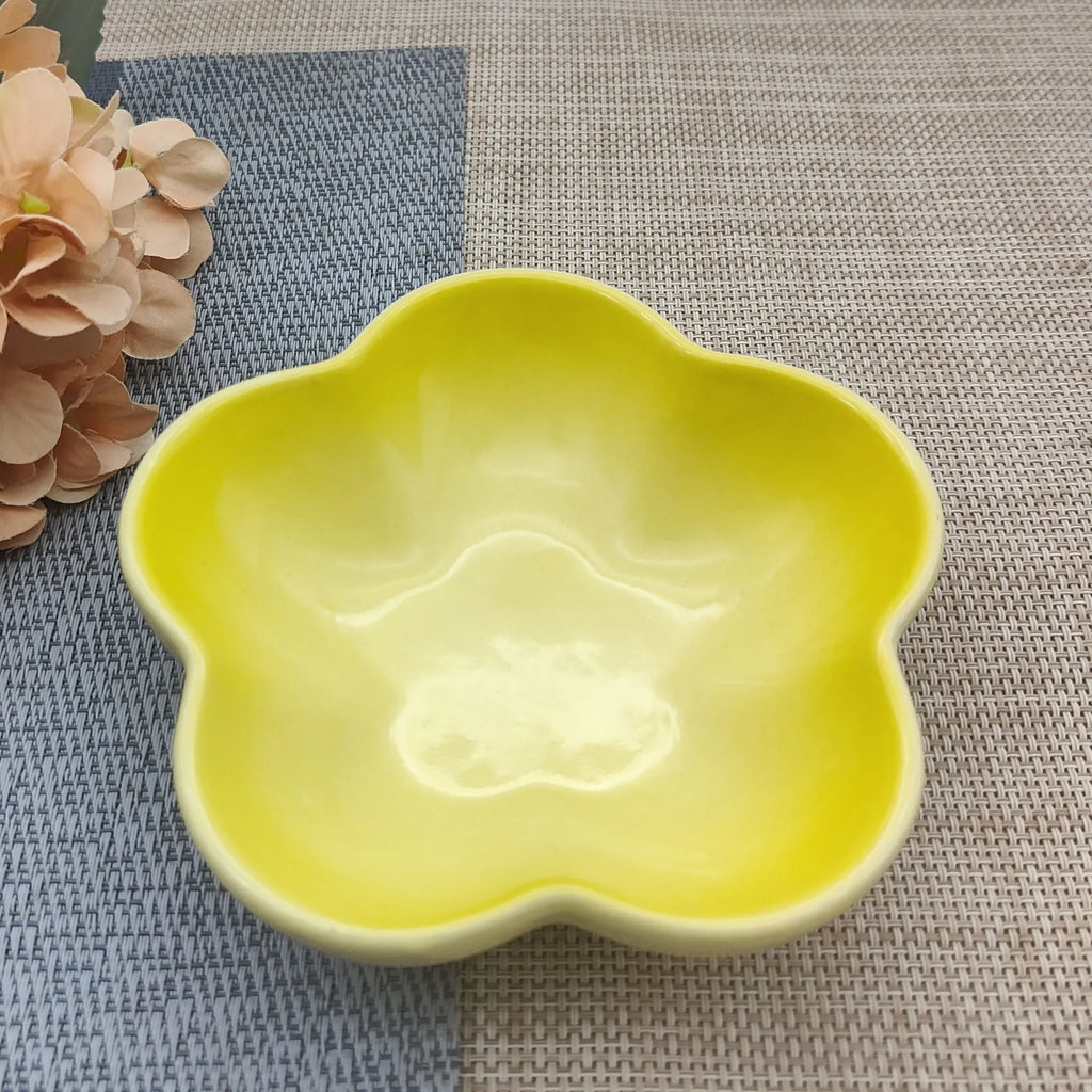 5'' Elevated Flower Design Ceramic