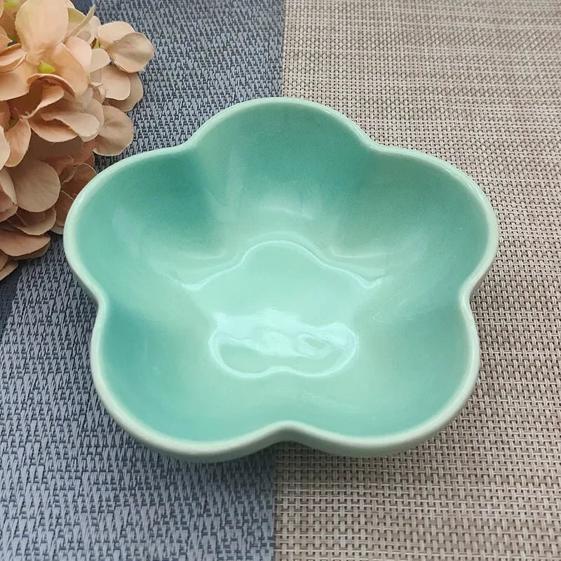 5'' Elevated Flower Design Ceramic