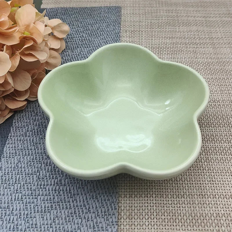 5'' Elevated Flower Design Ceramic